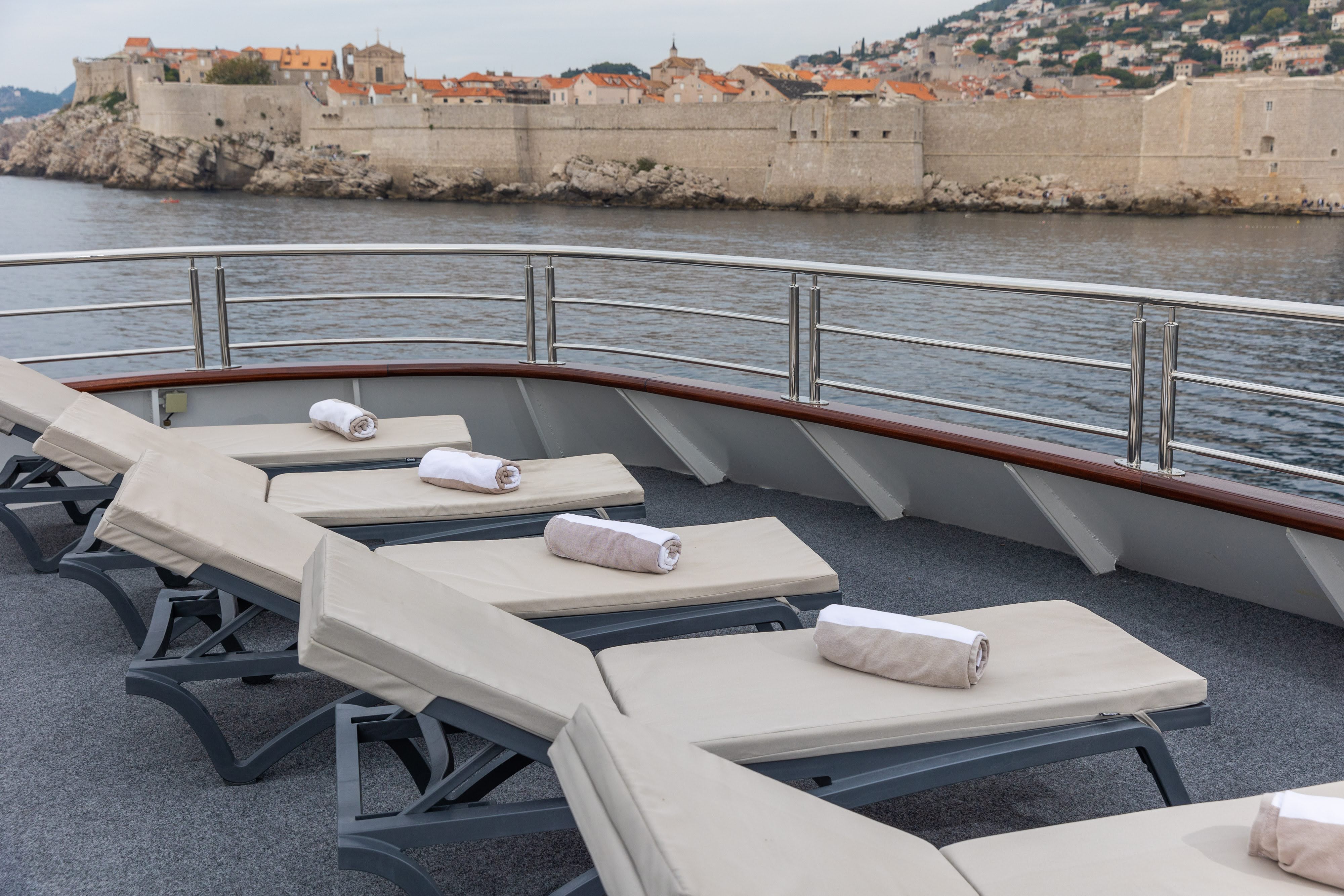 MV Lady Eleganza - Outdoor Lounge